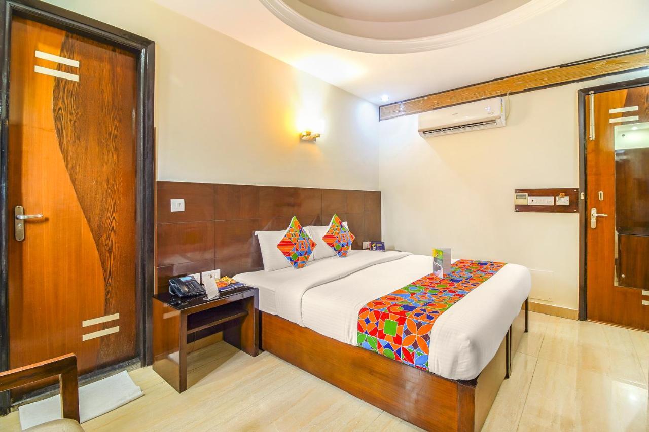 Fabhotel Marble Arch - Nr Karol Bagh Market دلهي المظهر الخارجي الصورة